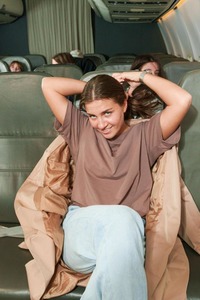 Sara Heat Have Fun With Masturbation In Airplane