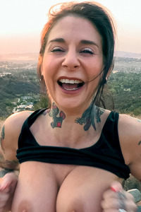 Joanna Angel Working In The Porn Industry Like Pro