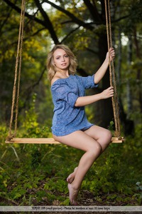 Lydia J Swinging