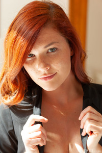 Mia Sollis Exposing Her Plump-lipped Pussy