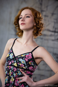 Rona Talin Turning Around So Her Lucky Neighbors Can See Her Flawless Ass