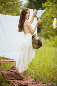 Shining Moon Sexy Free Spirit Can’t Resist The Urge To Go Naked Outdoors