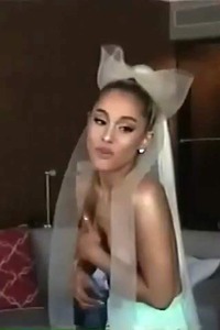 Ariana Grande Nude Private Pics