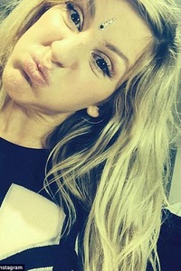 Ellie Goulding Royal Nude Photos