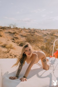 Junipr Keiko Teases Nude Erotic Shots In Desert