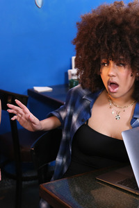 Nina Diaz Desperate Need Of A Quick Sex
