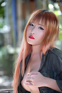 Hot Asian Cam Models