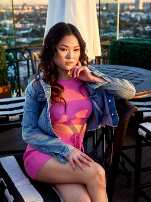 Asian Babe Lulu Chu Loves Elegant Anal Sex