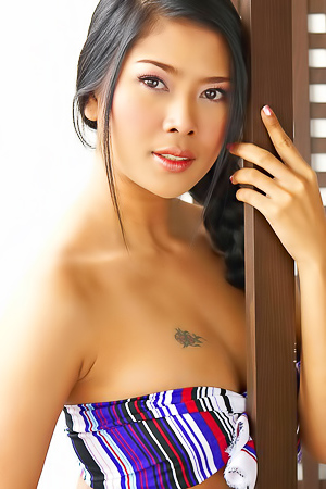 Font Monikar Yummy Pussy