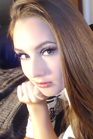 Kylie Cupcake Morgan Hey Cutie