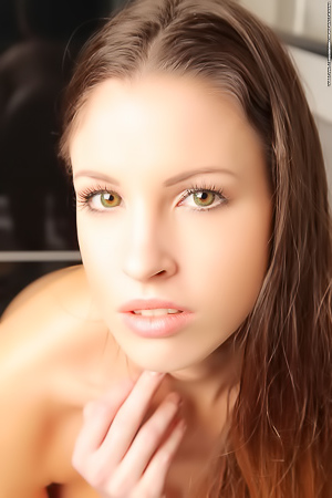 Luciana with Bath Fruits