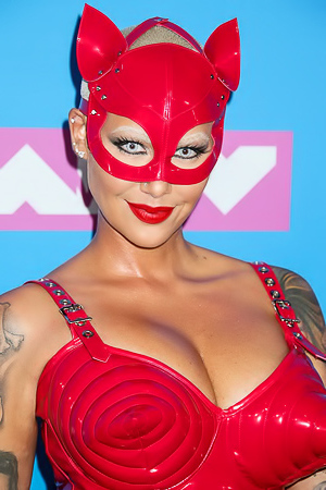 Amber Rose at the 2018 MTV Video Music Awards!