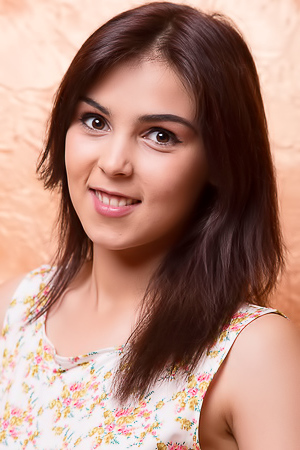 Sexy Looking Teana