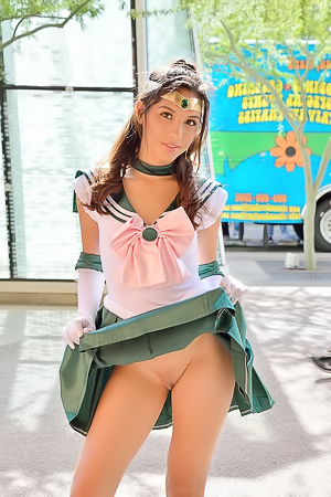 Sexy Sailor Jupiter