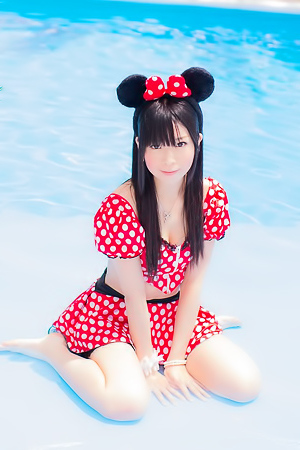 Minnie Mouse as Yuki Mashiro