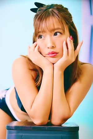 Hashimoto Rina Gorgeous Japanese Glamour Babe porn pic gallery