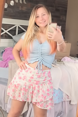 Sexy Pattycake Candid Selfies And Nudes