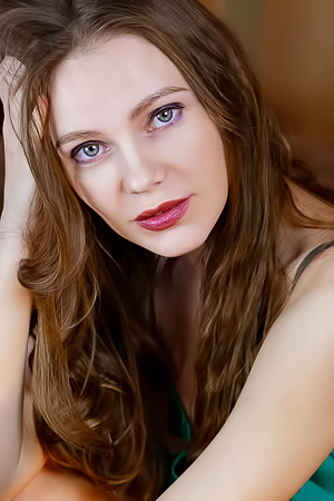 Elina De Leon