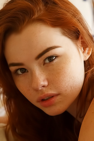 Sabrina Lynn has sexy butt