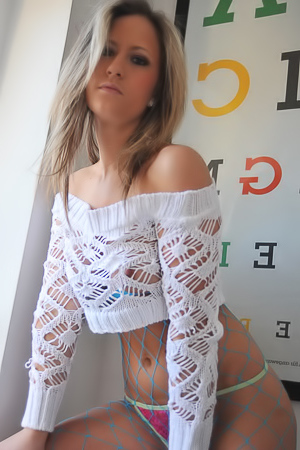 Candice Collyer Net Effect Girlfolio