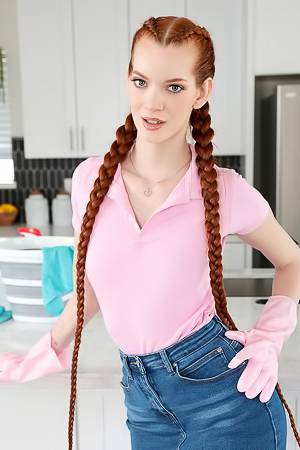 Erin Everheart Gets Cum Load All Over Her Open Mouth And Slim Body