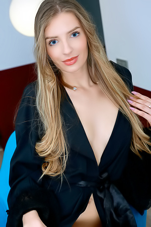 Brittany Bare In Intensely Blue