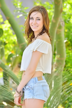 Kinsley Autumn Colors FTV Girls