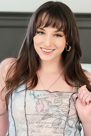 Lana Smalls Getting Her Pussy Pounded Hard