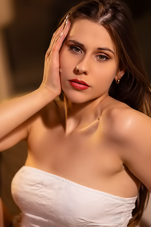 Amber Slassh Presenting Amber Slassh Met Art