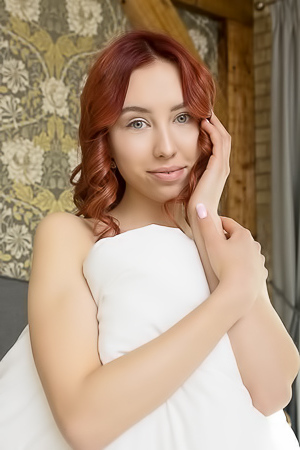 Rosalind With Gorgeous Blue Eyes Shows Her Perfect Ass