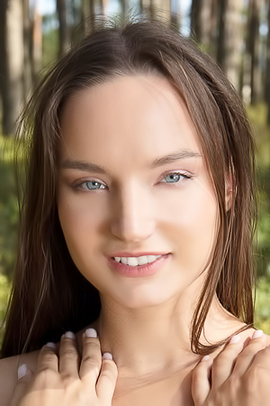 20 y.o. Deena (Chloe) – Forest nymph