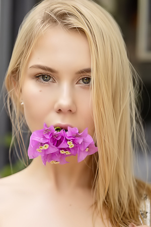 Hot blonde Nastya flaunts her big ass and juicy melons in a backyard tease