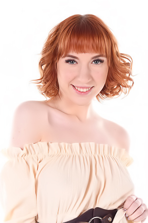 Lilly Mays in Cottage Gardenas a naked model