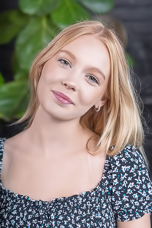 Liby Nicole With Lovely Breasts And Sexy Booty