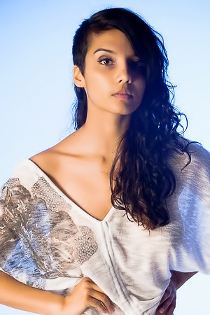 Indian Babe Shanaya Bottomless Nude Princess