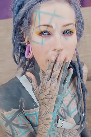 Anuskatzz Fucked Deep With Two Cocks In One Asshole