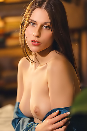 Light Seduction porn pic gallery