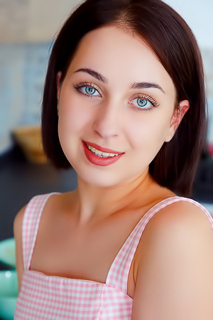 Alin Luxe In Her Pink Gingham Dress Revealing Her Luscious Ass