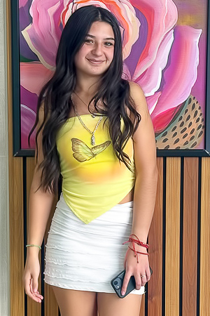 Vanesa Her Short Skirt FTV Girls