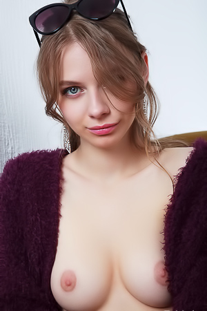 Siya Nude With Beautiful Face And Body