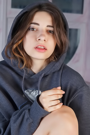 Elle Mira Naughty Babe