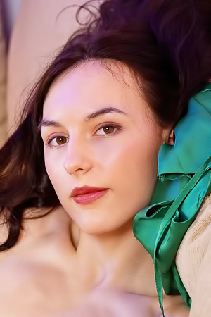 Luna Didier Teases In Bedroom With Green Fabric Adorned Legs