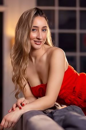 MetArt presents Lula Stocch - Presenting Lula Stocch