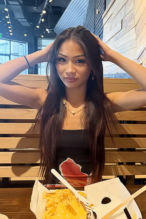 Leilanis Glistening Skin Invites Touch As She Teases