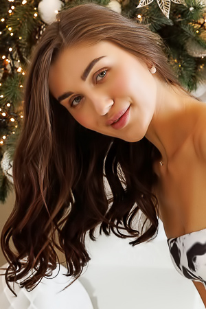 Jadilica Giggles While Peeling Off Lingerie With A Playful Glance