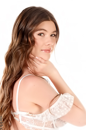 Marichka Glorys Lingerie Whispers Teasers And Playful Giggles