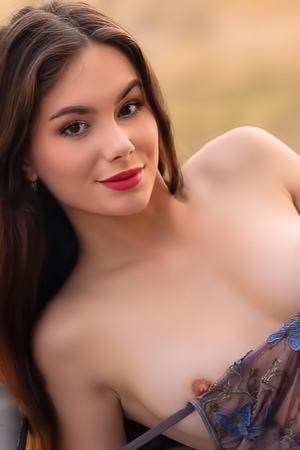Liz Ocean Happy Outdoor Pussy Smiles Pervily