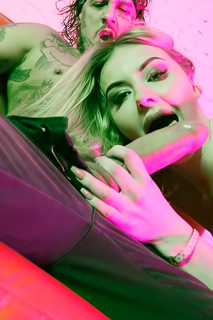 Baby Kxtten Craves Lingerie And Gonzo Action With Cum Swallow