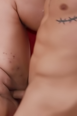 Jaydnn Stone Conquers With a Throatful Deep Throat