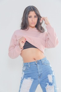 Newest Talent Katie Arias Get Ready Posing Naked